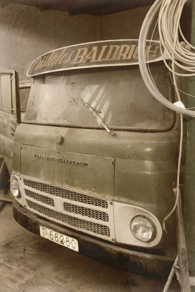 imagen-antigua-furgoneta-vidresbaldrich